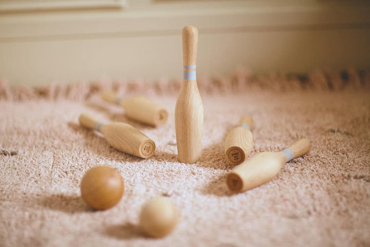 Houten bowlingkegels - natuurlijk