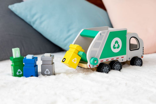 Wooden Recycling Truck