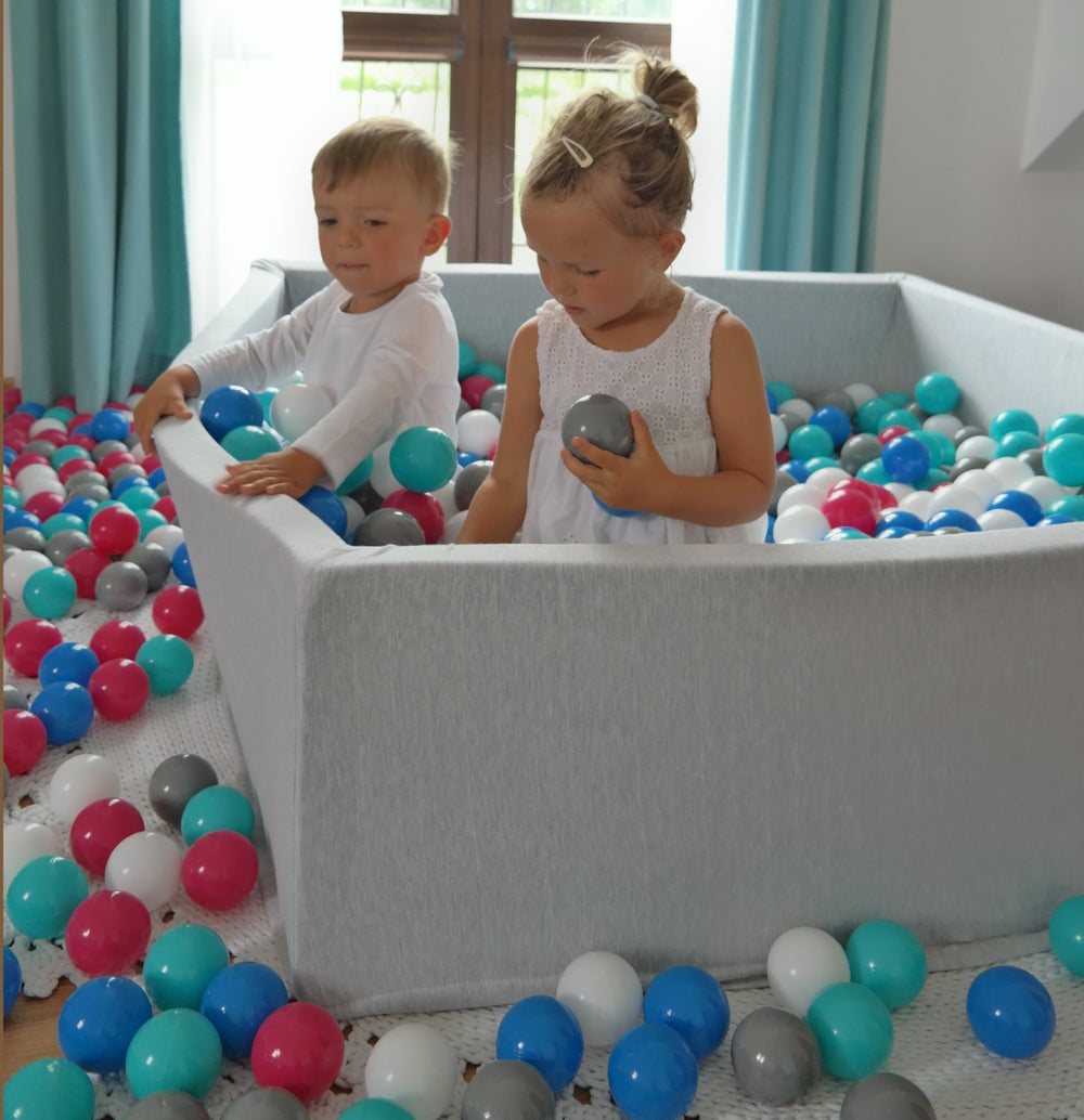 Soft Jersey ball pit with 1200 balls, 120x120 cm