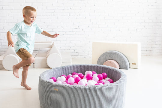 Ball pit + 300 balls, corduroy fabric