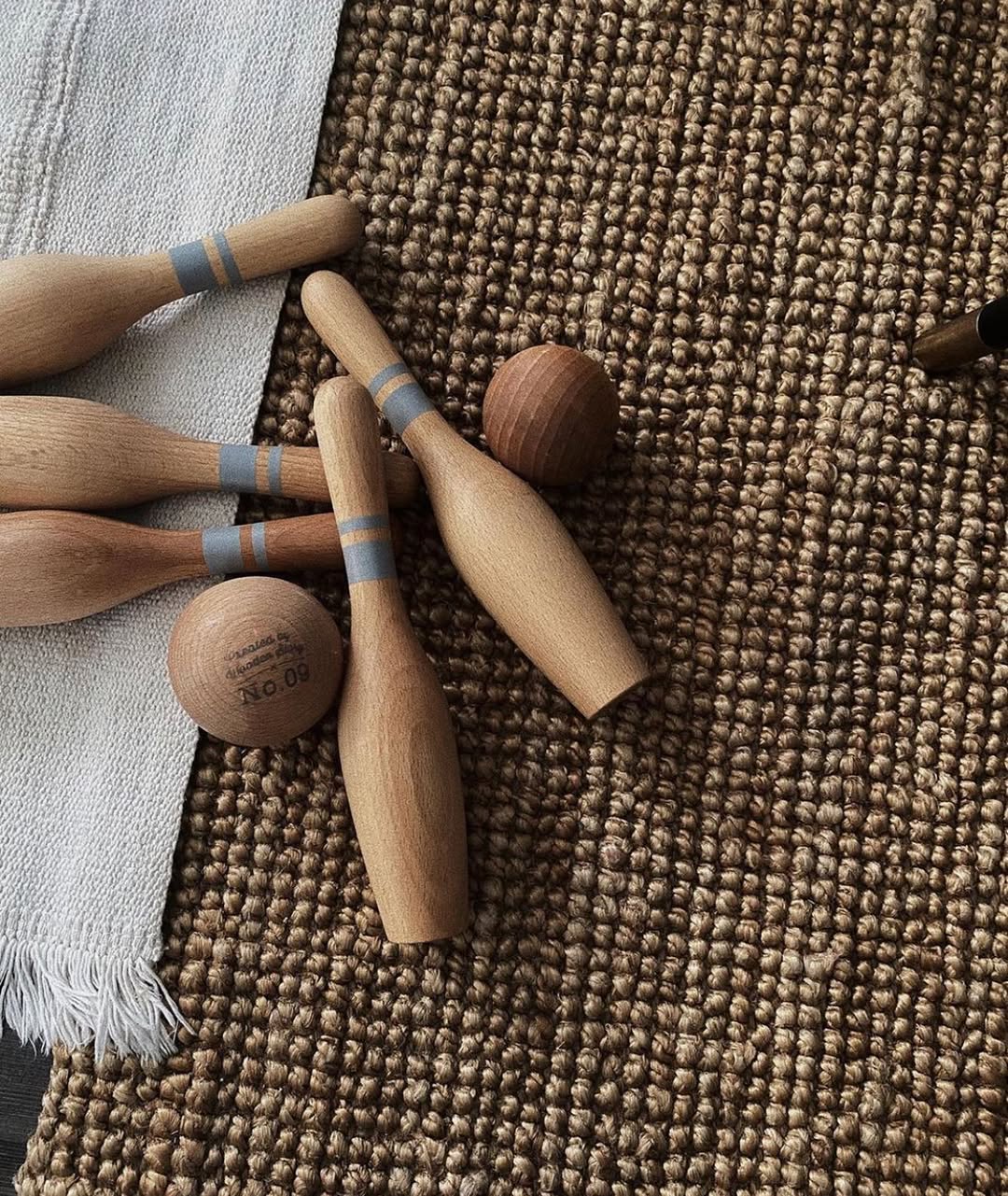 Houten bowlingkegels - natuurlijk