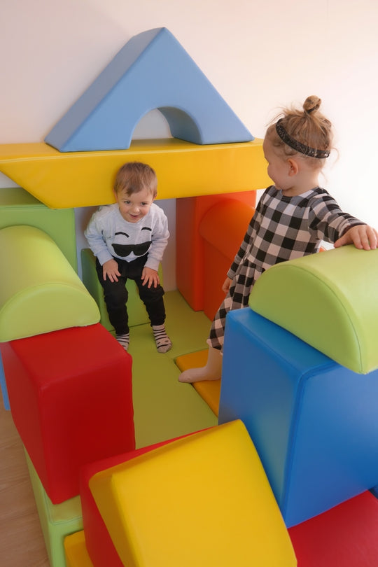 Castle + cubes set of 17 large foam blocks