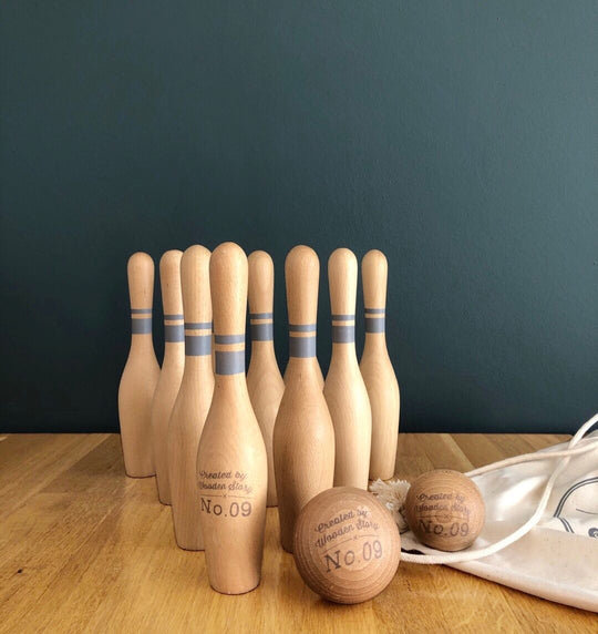 Houten bowlingkegels - natuurlijk