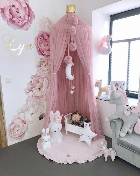Round Play Mat With a Frill - Pink Velvet