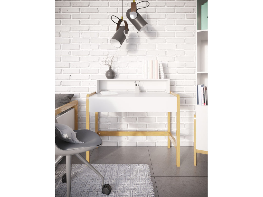 Desk Victor for Kids