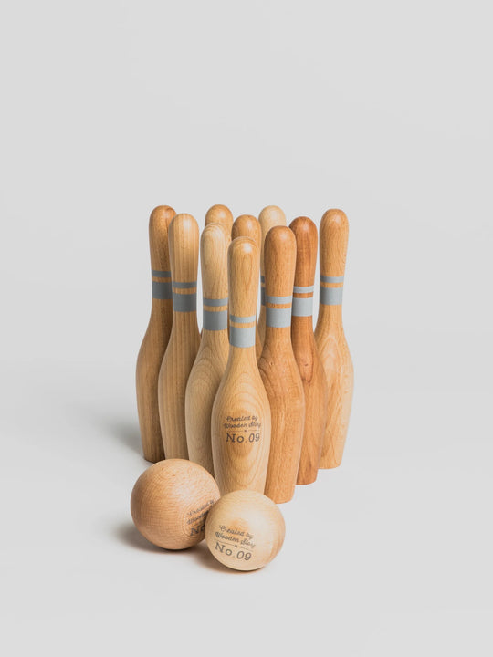Houten bowlingkegels - natuurlijk