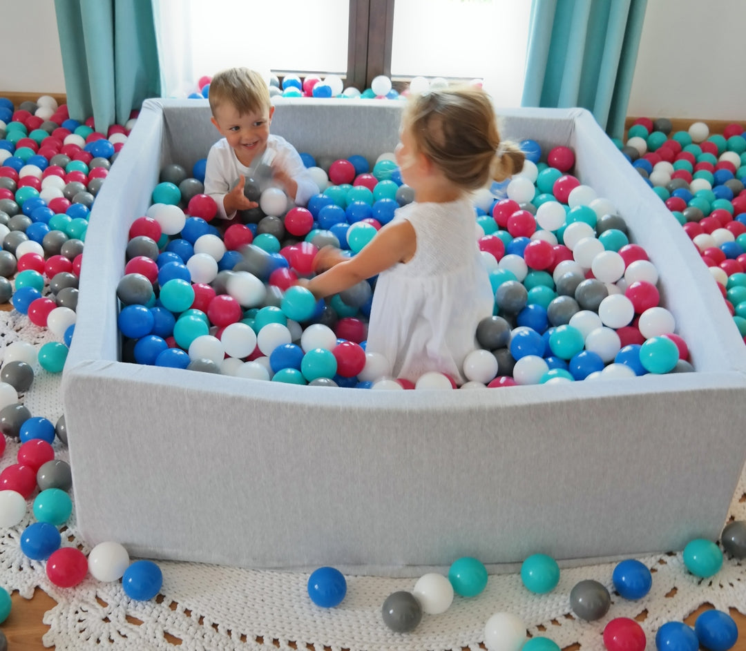Soft Jersey ball pit with 1200 balls, 120x120 cm