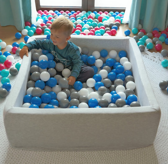 Soft Jersey ball pit with 300 balls, 90x90 cm