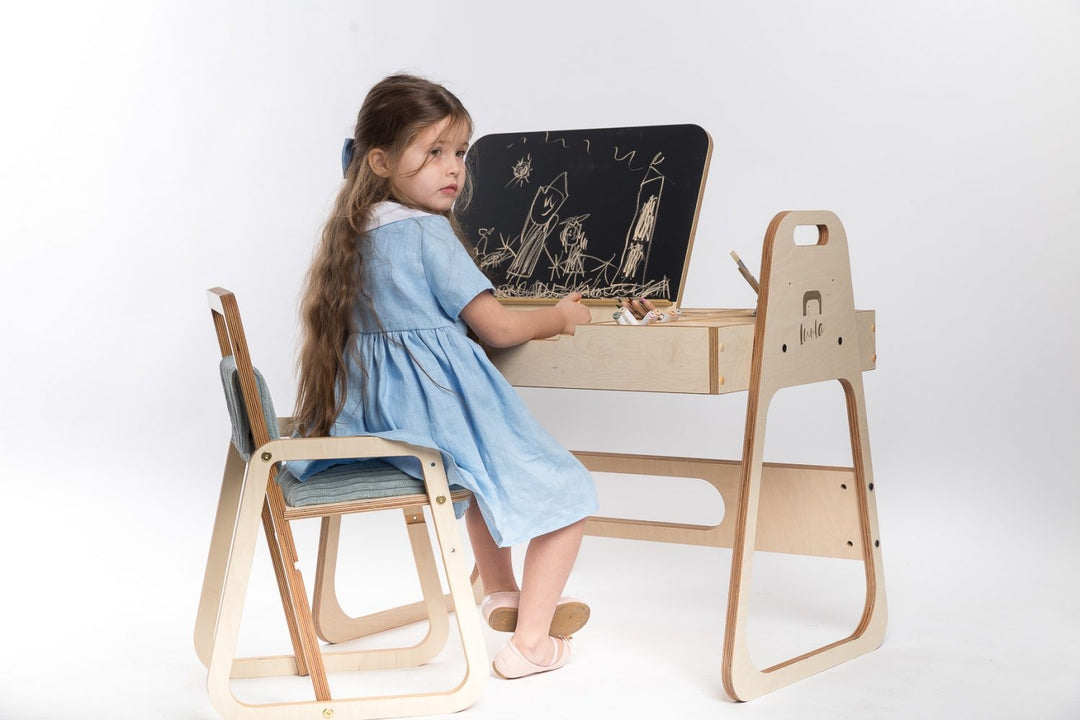 Multisensory Art Table/Desk Julle