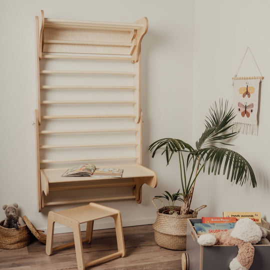Table and Chair for the leg&amp;go Swedish Wall
