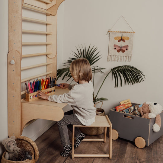 Table and Chair for the leg&amp;go Swedish Wall